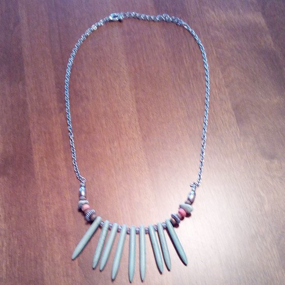Necklace with turquoise spears and coloured stones - Picture 1 of 2